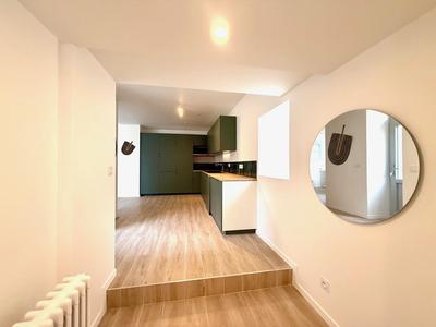 Maison ancienne - 177 m² - 8 pièces