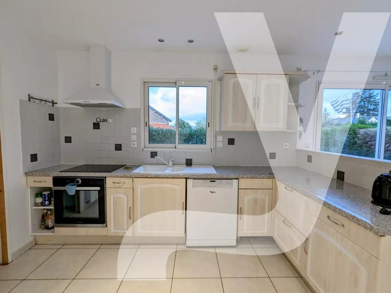 Maison - 145 m² - 7 pièces