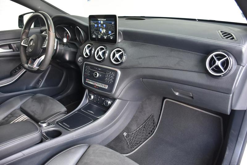 Mercedes Cla Shooting Brake 200 7-G Dct a White Art Edition