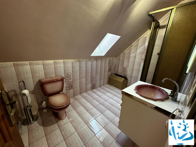 Maison - 100 m² - 5 pièces