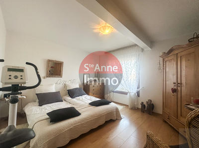 Maison - 195 m² - 11 pièces