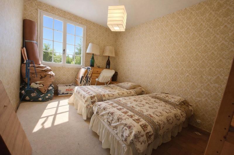 Maison - 166 m² - 7 pièces