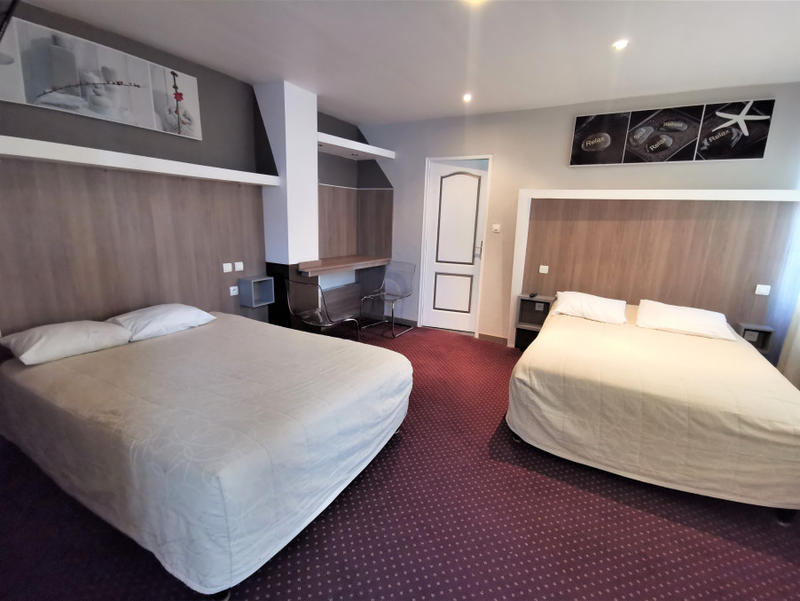 Immeuble - 330 m² - 25 pièces