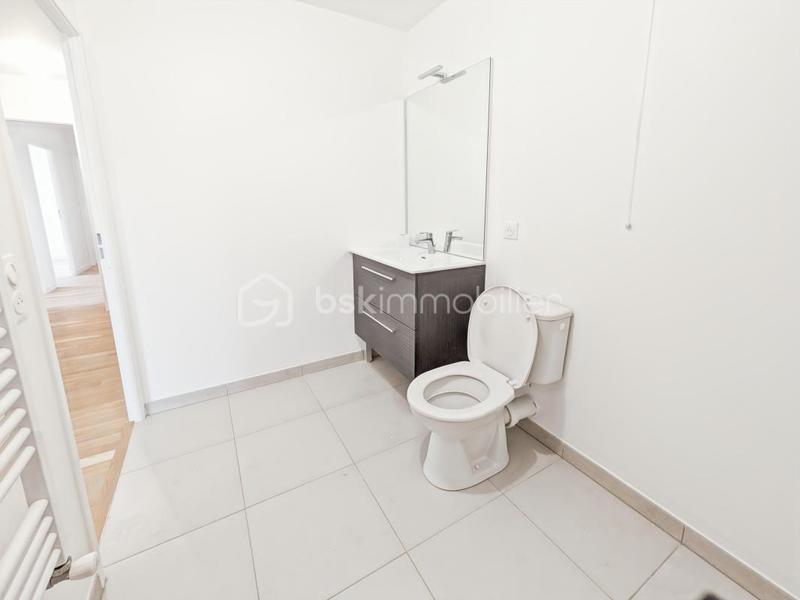 Appartement - 85 m² - 4 pièces