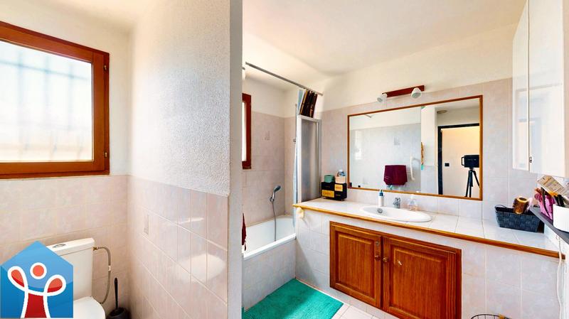 Maison - 92 m² - 4 pièces