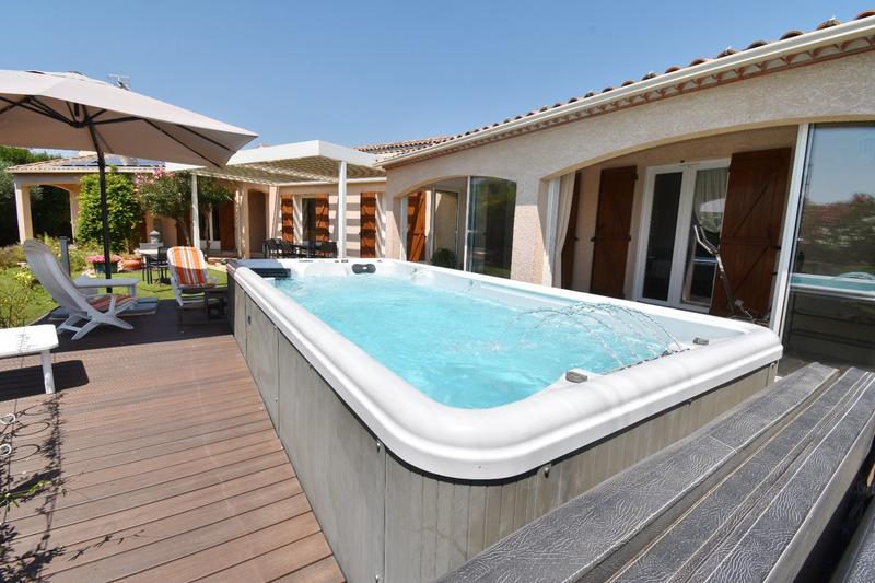 Villa - 183 m² - 6 pièces
