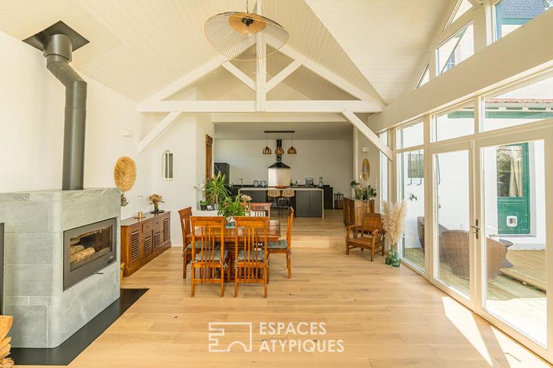 Maison - 180 m² - 6 pièces