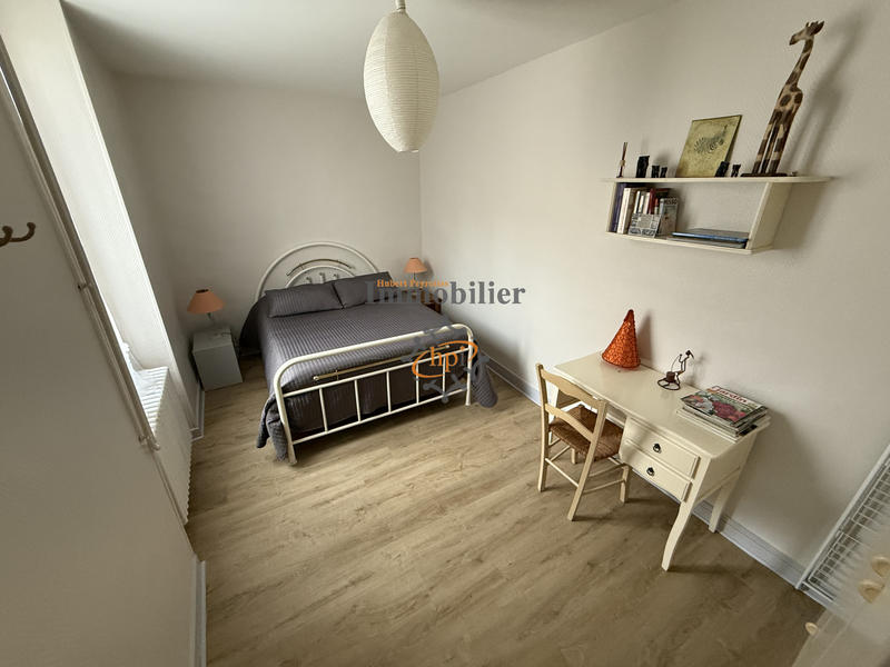 Maison - 96 m² - 5 pièces