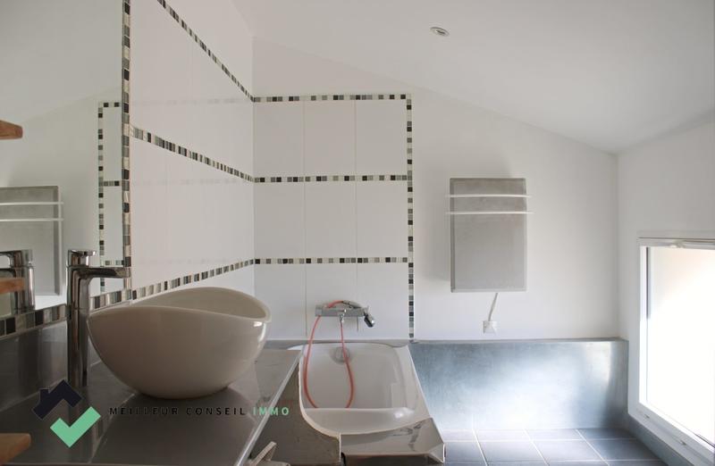 Appartement - 93 m² - 4 pièces