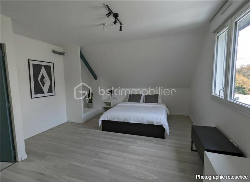 Maison - 111 m² - 5 pièces