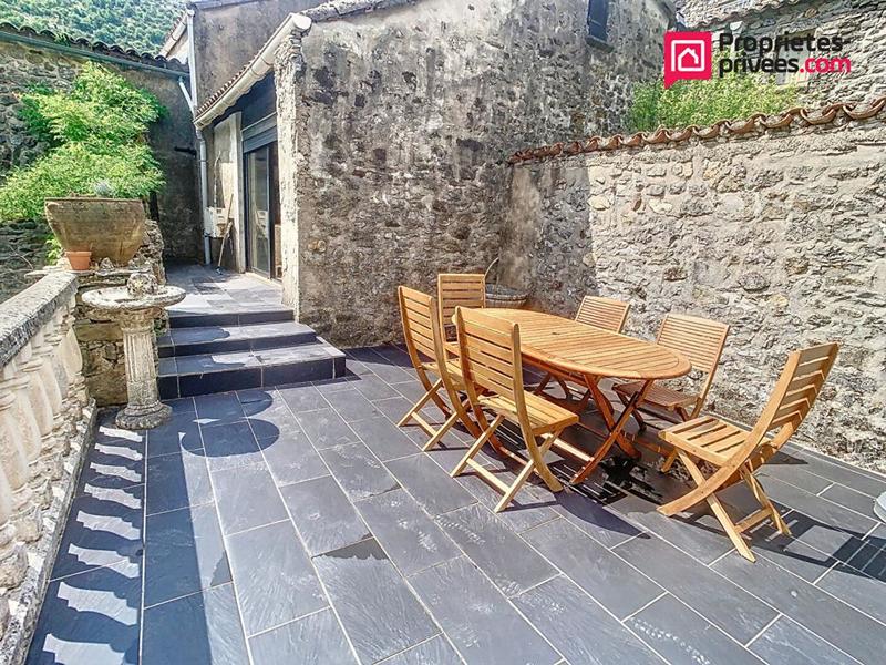 Maison - 150 m² - 8 pièces