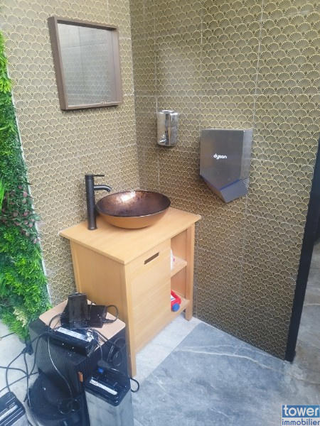 Fonds de commerce - Magasins - 120 m²