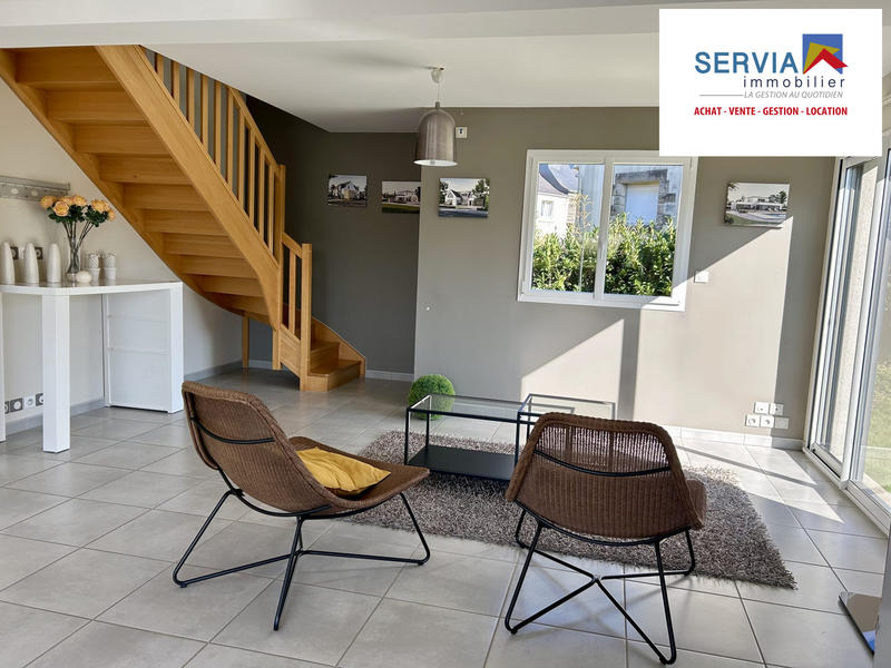 Maison - 104 m² - 5 pièces