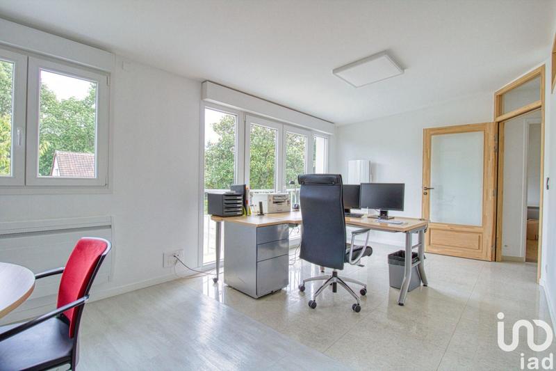 Bureau - 253 m²