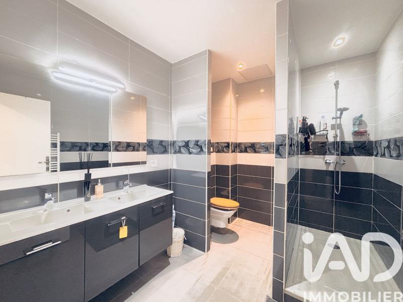 Duplex - 83 m² - 4 pièces