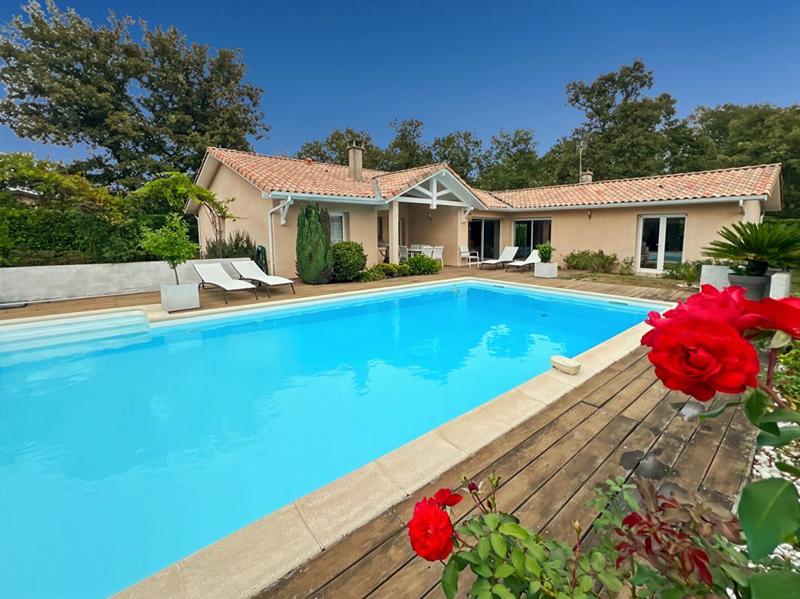 Maison - 145 m² - 5 pièces