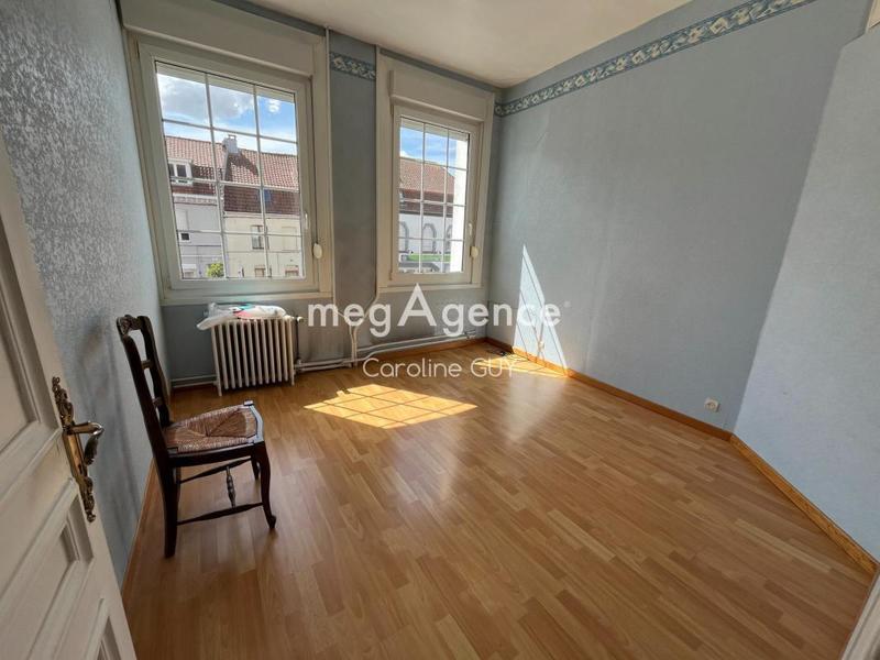 Maison - 203 m² - 8 pièces