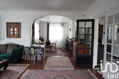 Maison - 195 m² - 8 pièces