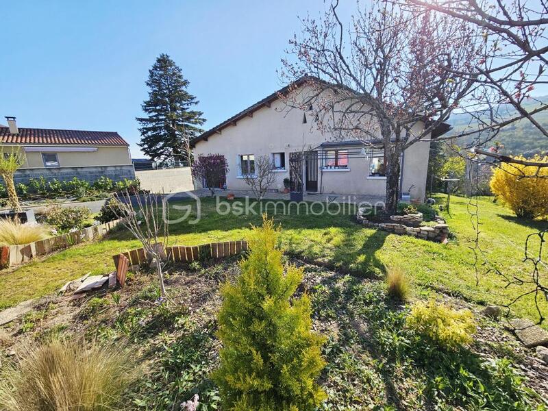 Maison - 130 m² - 5 pièces