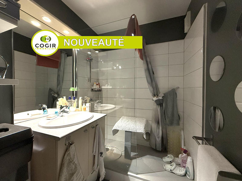 Appartement - 84 m² - 4 pièces