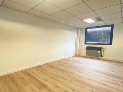 Bureau - 208 m²