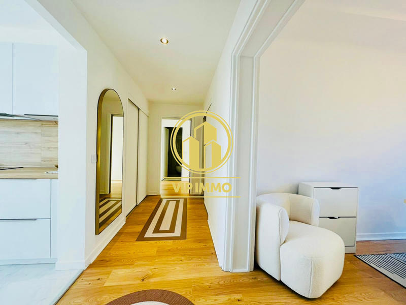 Appartement - 105 m² - 4 pièces