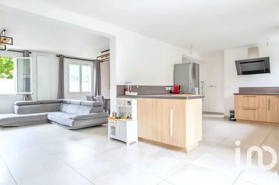 Maison - 138 m² - 7 pièces