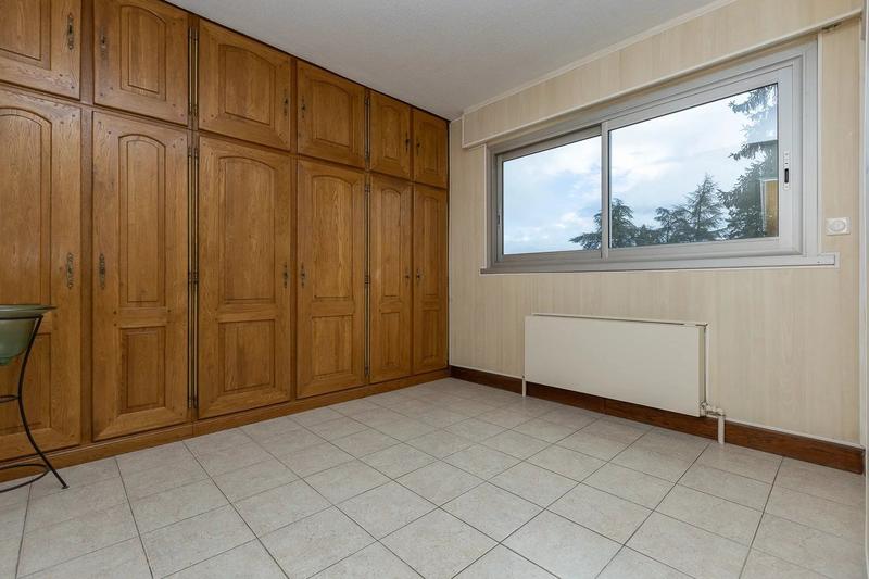 Appartement - 115 m² - 5 pièces