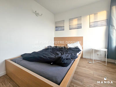 Chambre - 10 m² - 5 pièces