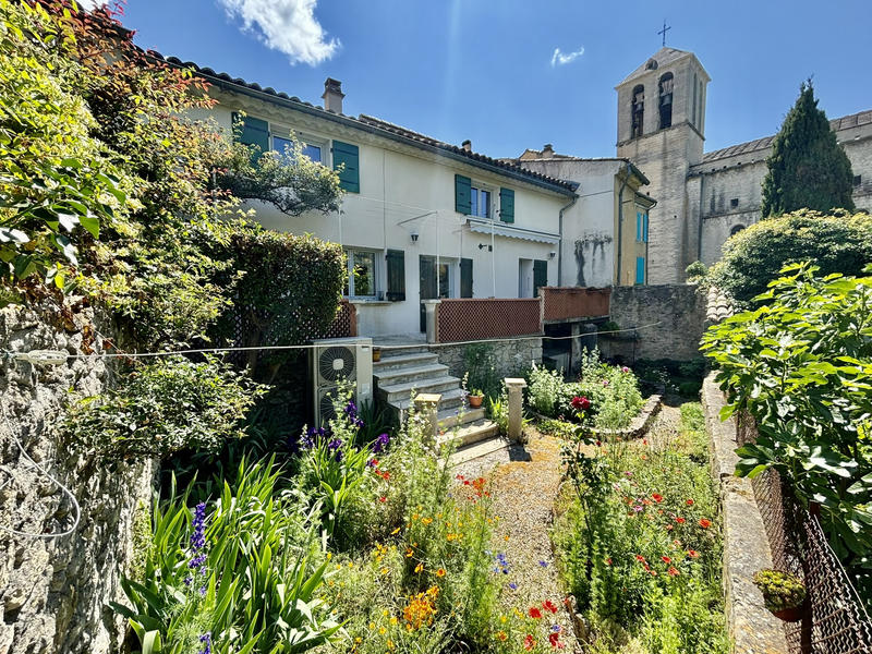 Maison de village - 97 m² - 4 pièces