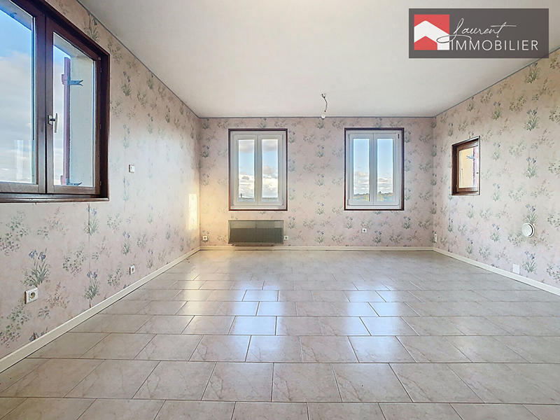 Maison - 158 m² - 7 pièces