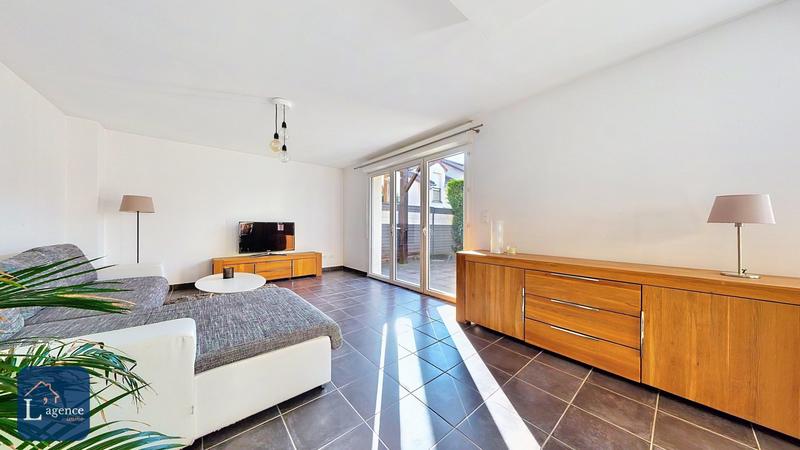 Maison - 111 m² - 6 pièces