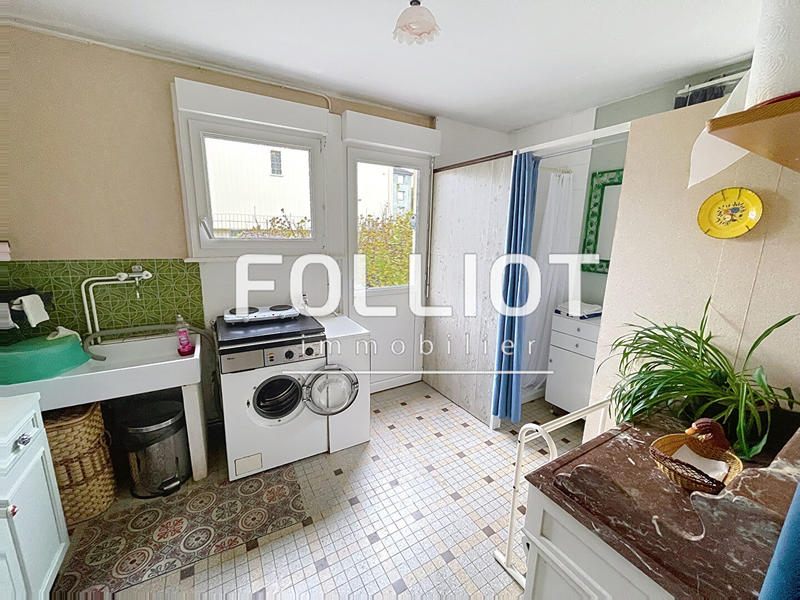 Maison - 138 m² - 8 pièces