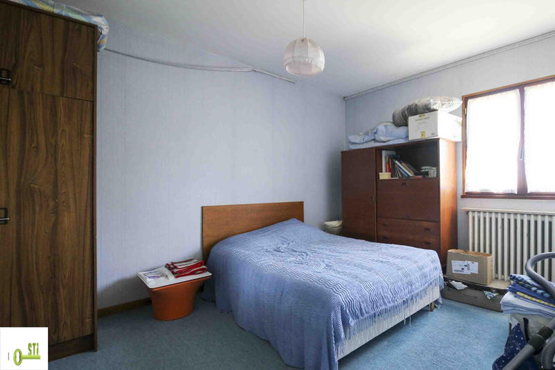 Maison - 192 m² - 10 pièces