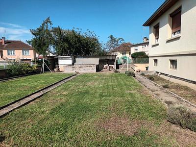 Maison - 97 m² - 4 pièces