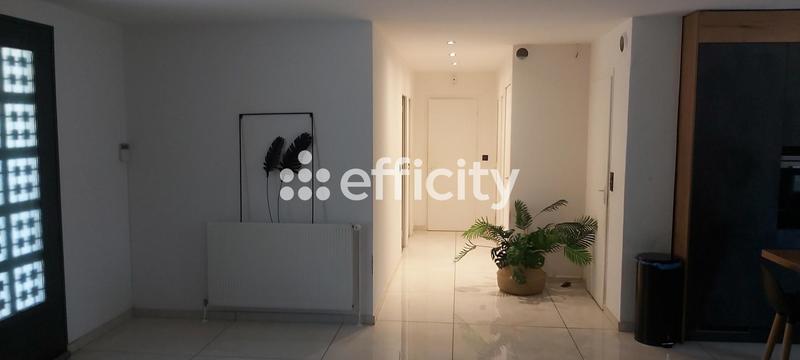 Maison - 117 m² - 5 pièces