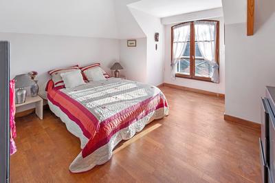 Maison - 187 m² - 6 pièces