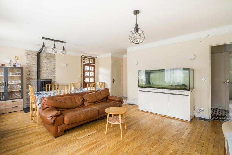 Maison - 98 m² - 5 pièces