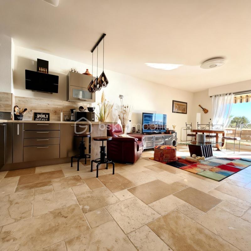 Appartement - 67 m² - 3 pièces