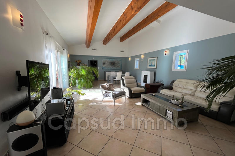 Maison - 122 m² - 4 pièces