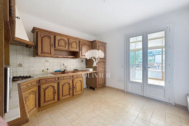 Maison de ville - 642 m² - 10 pièces