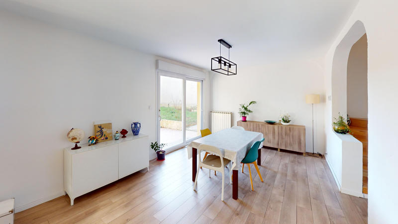 Maison - 100 m² - 4 pièces