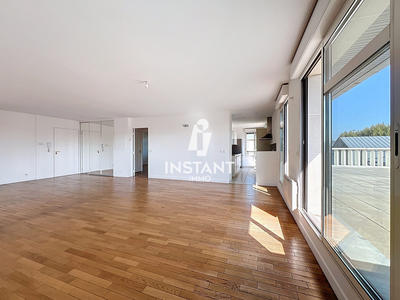 Appartement - 120 m² - 6 pièces