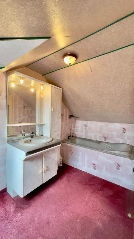 Maison - 73 m² - 5 pièces