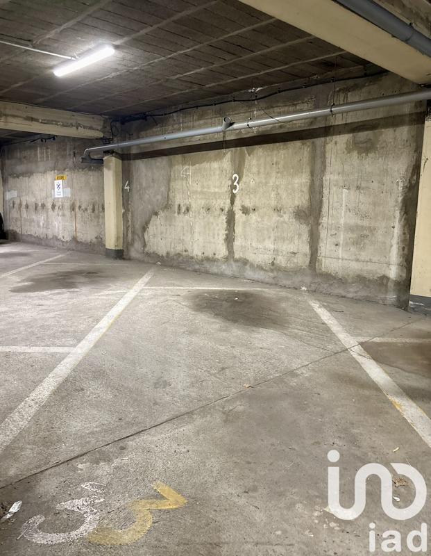Parking - 12 m²