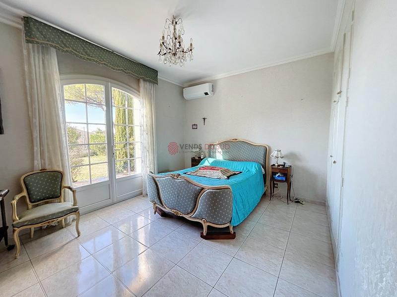 Maison - 185 m² - 5 pièces