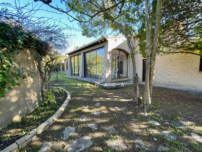 Maison - 150 m² - 5 pièces
