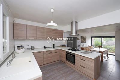 Maison - 150 m² - 5 pièces