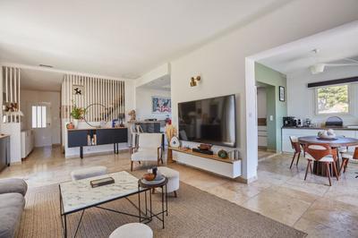 Maison - 180 m² - 7 pièces