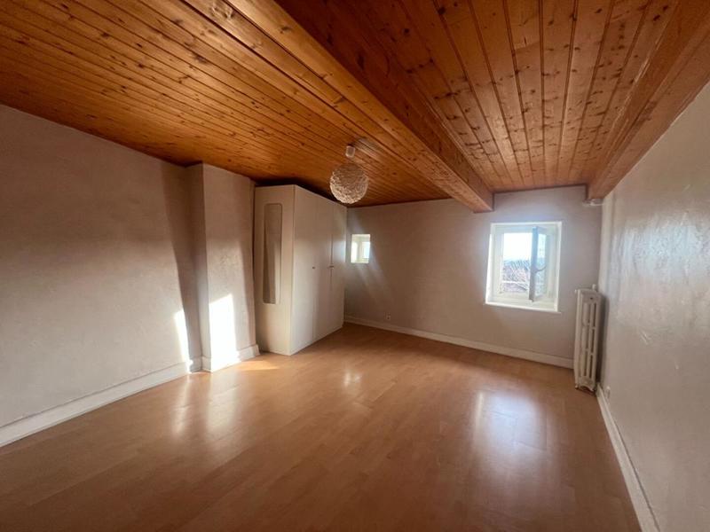 Maison - 97 m² - 3 pièces